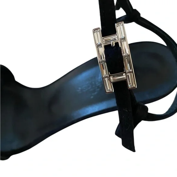 Elegant Black Strappy Heels - Picture 9 of 16